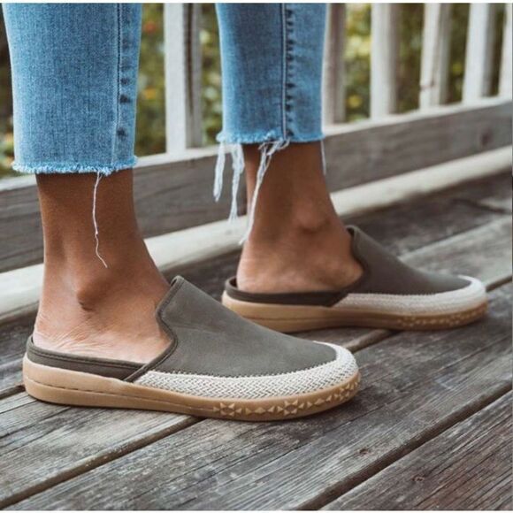 MUK LUKS - 🎉HP🎉 L Sz 6.5 Green Street Kings Highway Faux Leather Clogs. NWTIB! - Picture 6 of 16